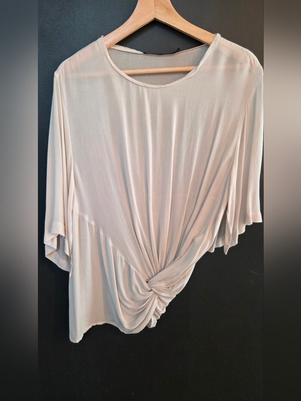 Zara Cream Twist-Front Short Sleeve Top Size Small